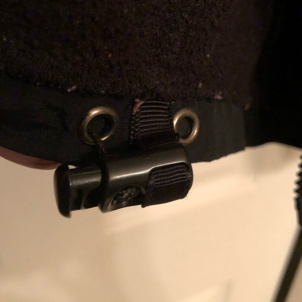 North Face Black Jacket B25 - Picture 6 of 8